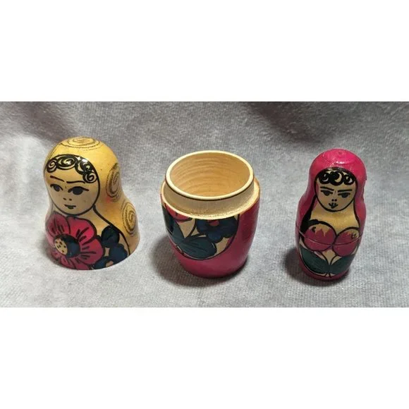 Traditional Hand Painted Russian Wooden Nesting Dolls - Picture 11 of 14